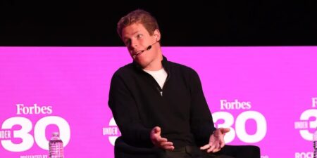 Handshake’s CEO: AI Gives Young Workers an ‘Iron Man Suit’