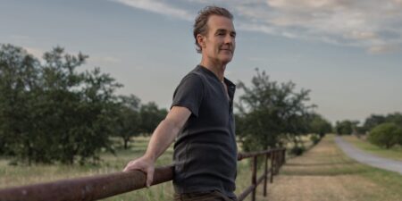 James Van Der Beek Reveals His Subtle Symptom of Stage 3 Colon Cancer