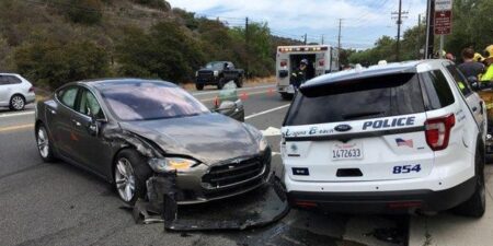 NHTSA Probes Tesla Over Crash Data Reporting Involving Autopilot, FSD