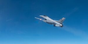 Pentagon Signs .5 Billion AIM-120 Missile Deal Amid Soaring Demand