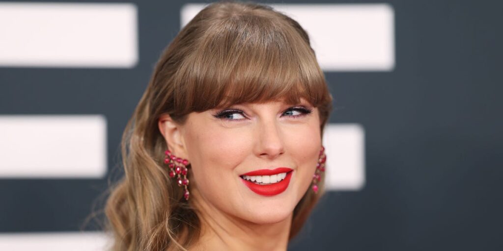 Taylor Swift Started Saving As a Teen to Buy Her Music Masters