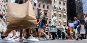 Wealthy Americans Spend As Lower-Income Cut Back