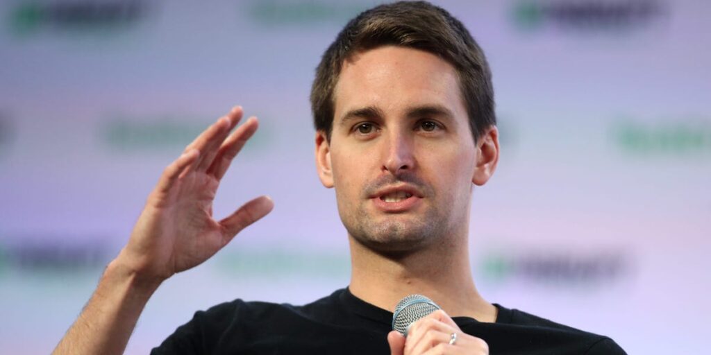 Snap Is Forming Small Teams and Going ‘Startup’ Mode