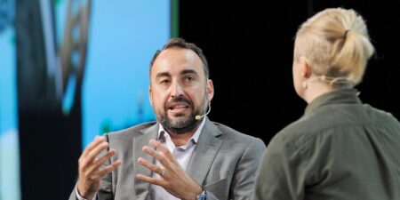 Ex-Facebook Security Chief’s 8 Phone Rules for Kids