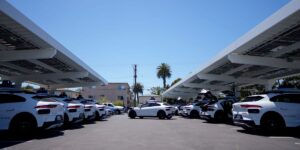 Waymo’s Strategy to Get More People Inside Robotaxis Comes Into View