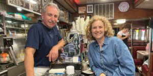 I Visited 2 New Jersey Diners to See Why American Diners Are Dying