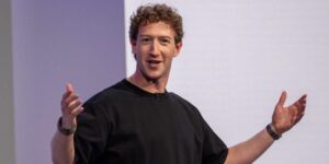 Mark Zuckerberg Got the Prototype of a 5K Watch