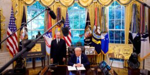 JPMorgan Analysis: 0,000 H-1B Fee May Cut 5,500 Work Permits a Month