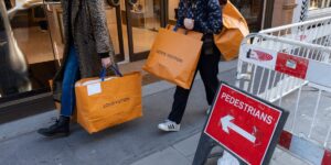Recession Outlook: 3 Reasons Rich Americans Can’t Keep Economy Strong
