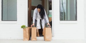 Why 15-Minute Delivery May Be a Long Way Off for Major US Retailers