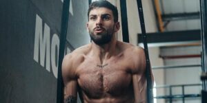 Adam Collard of ‘Love Island’ on Losing Body Fat, Getting Shredded