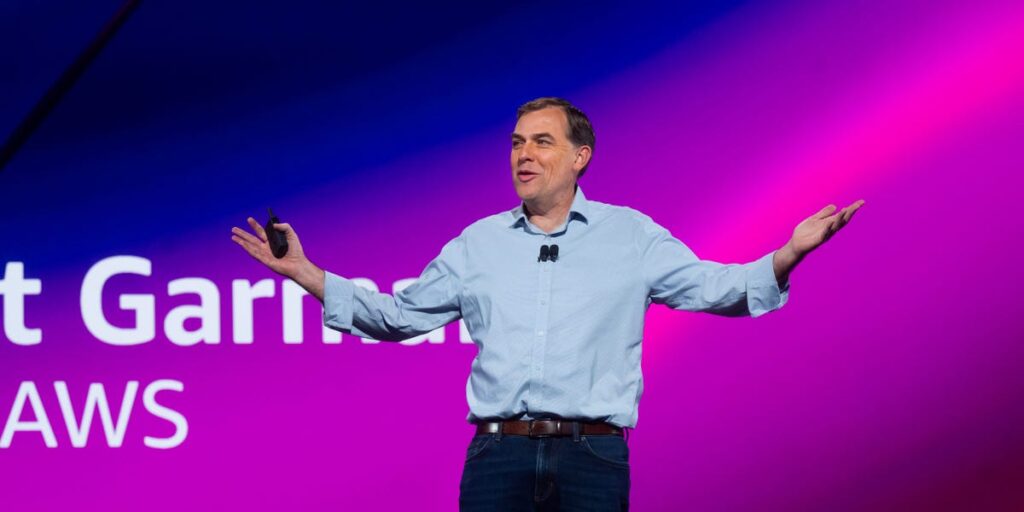 Amazon Bolsters AI Agent Push With 2 Executive Hires: Internal Memos