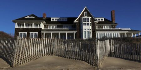 Protesters Target Hamptons in Labor Day Action Against Billionaires