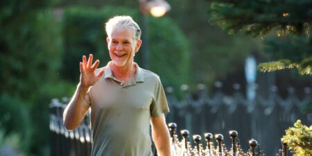 Reed Hastings Backs Trump’s 0K H-1B Fee to Limit Visas to Top Jobs