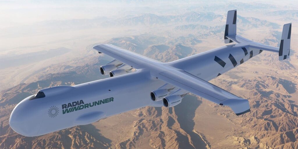 US Startup Wants to Build Giant Cargo Plane That Carries 4 F-35s