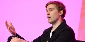 Why ElevenLabs Runs 20 Small Teams Even As It Scales Fast