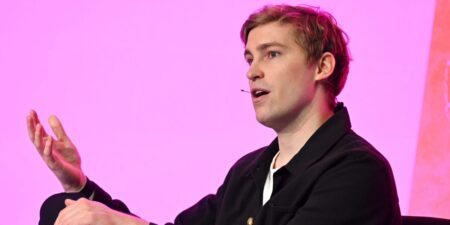Why ElevenLabs Runs 20 Small Teams Even As It Scales Fast
