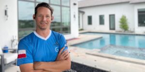 An Entrepreneur Shares His Top Business, Sales, and Leadership Books