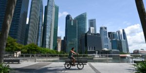Inside the 2025 Family-Office Boom Shaping the World’s Superrich