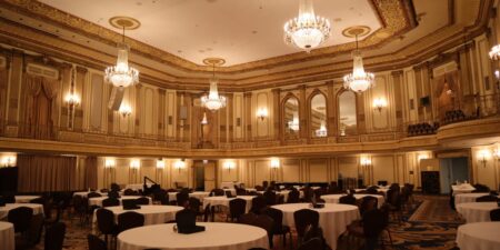 See Inside Chicago’s Palmer House, a Gilded Age Hotel
