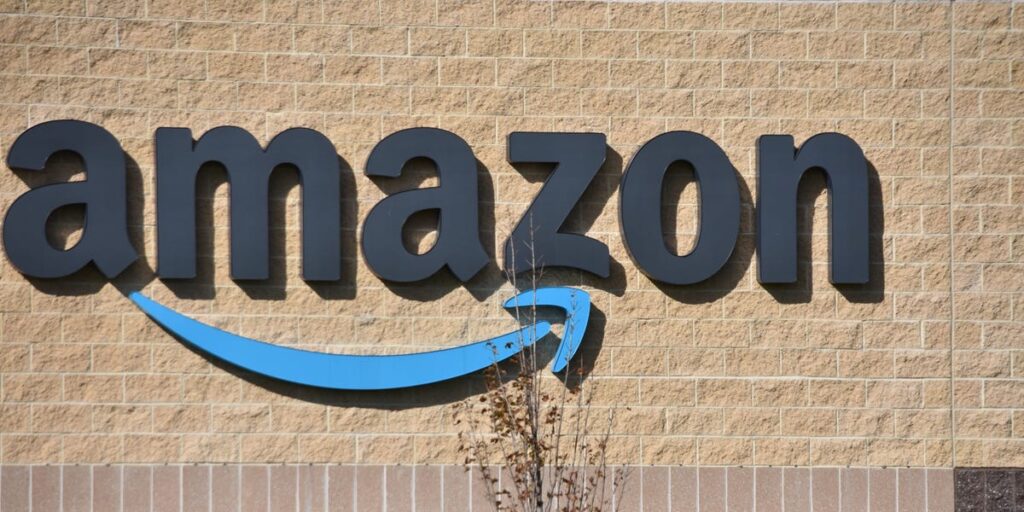 Amazon VP Tells Remaining Workers to ‘Lean in on AI’ in Internal Memo Amazon VP Tells Remaining Workers to ‘Lean in on AI’ in Internal Memo