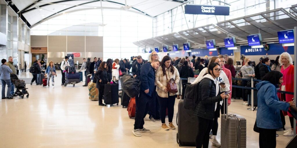 Detroit Airport Puts up Signs Disapproving of Kristi Noem TSA Video Detroit Airport Puts up Signs Disapproving of Kristi Noem TSA Video