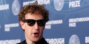 Forget the 0B Club, There Are Now 6 People Worth Over 0B Forget the 0B Club, There Are Now 6 People Worth Over 0B