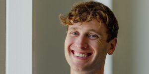 Harvey’s CEO Tells BI the 2 Habits Helping Him Grow His AI Startup