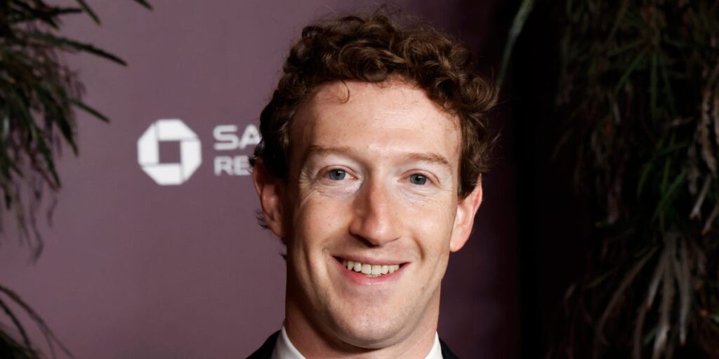 Meta’s AI Gamble Knocks Zuckerberg Down the Billionaire List Meta’s AI Gamble Knocks Zuckerberg Down the Billionaire List