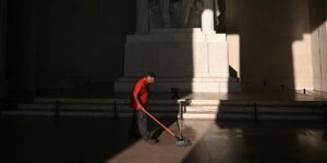 OMB Says RIFs Started for Federal Layoffs Amid Government Shutdown