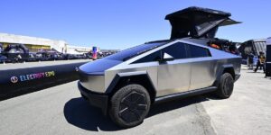 Tesla Recalls 6,200 Cybertrucks Because the Light Bar May Fly Off Tesla Recalls 6,200 Cybertrucks Because the Light Bar May Fly Off