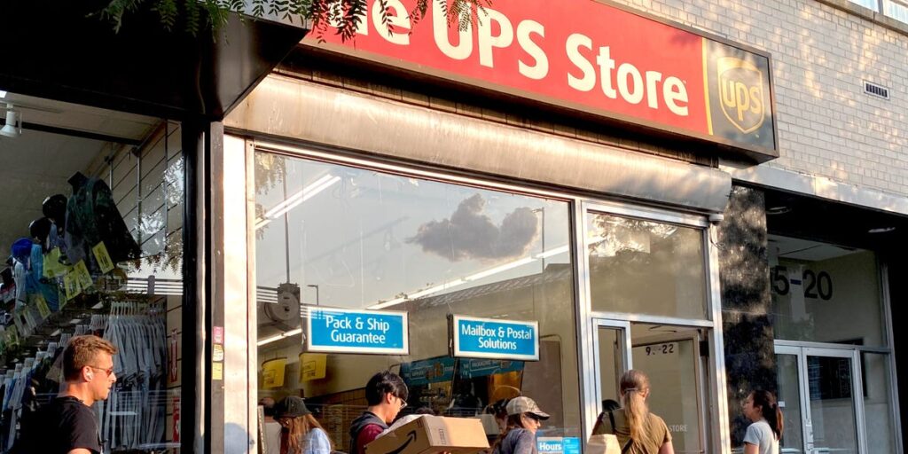UPS Saw More Packages, Customs Issues After De Minimis Ended: CEO UPS Saw More Packages, Customs Issues After De Minimis Ended: CEO