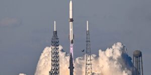 Blue Origin Nails New Glenn Mars Launch, Reusable Booster Landing Blue Origin Nails New Glenn Mars Launch, Reusable Booster Landing