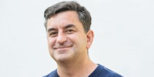 Bridgewater Exec Warns the True AI Frenzy Hasn’t Started yet Bridgewater Exec Warns the True AI Frenzy Hasn’t Started yet