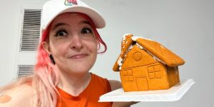 Cheez-It Holiday House: I Tested the Viral Build-It-Yourself Snack Kit Cheez-It Holiday House: I Tested the Viral Build-It-Yourself Snack Kit
