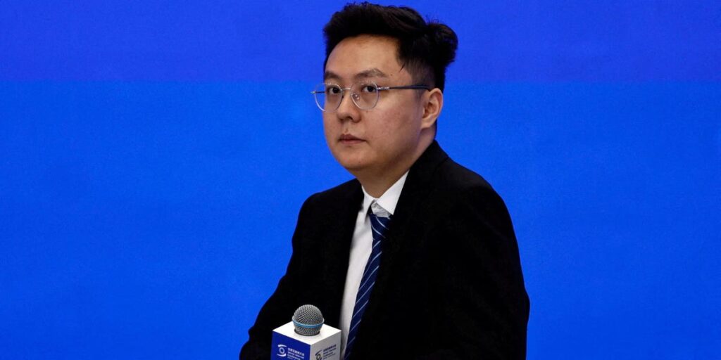 DeepSeek Researcher Warns AI Could Erase Jobs Within a Decade