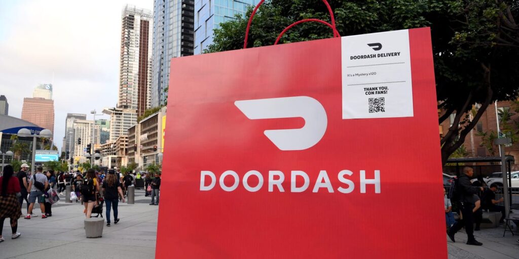 DoorDash Plans to Spend Big on Tech and Robots, Stock Falls 20% DoorDash Plans to Spend Big on Tech and Robots, Stock Falls 20%