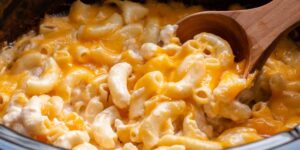 Easy Thanksgiving Sides You Can Make in a Slow Cooker Easy Thanksgiving Sides You Can Make in a Slow Cooker