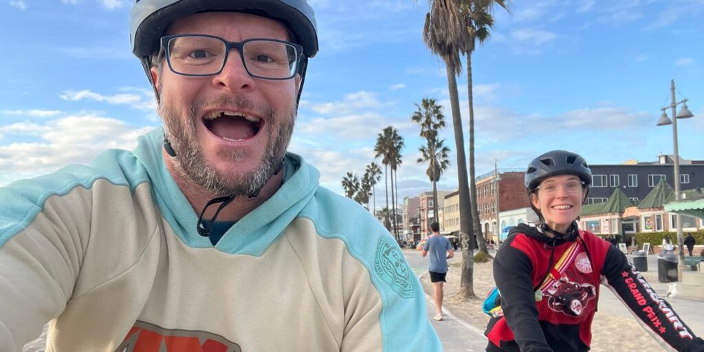 FIRE Couple Has 5 Tips for Gen Z’ers Seeking Early Retirement FIRE Couple Has 5 Tips for Gen Z’ers Seeking Early Retirement