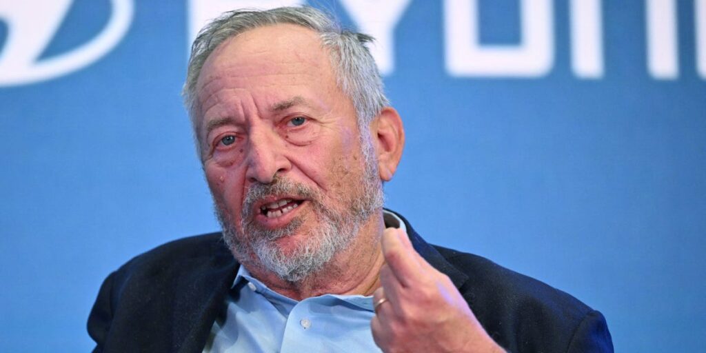 How Harvard Class Reacted to Exit of Larry Summers, Epstein Connection How Harvard Class Reacted to Exit of Larry Summers, Epstein Connection