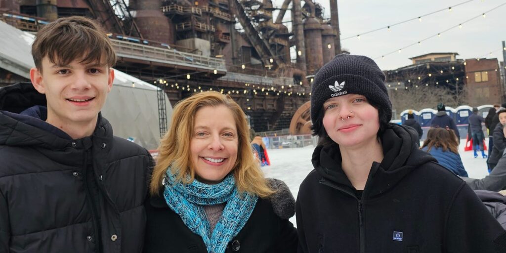 I’m an Empty Nester. As a Single Parent, the Shift Feels Lonely. I’m an Empty Nester. As a Single Parent, the Shift Feels Lonely.