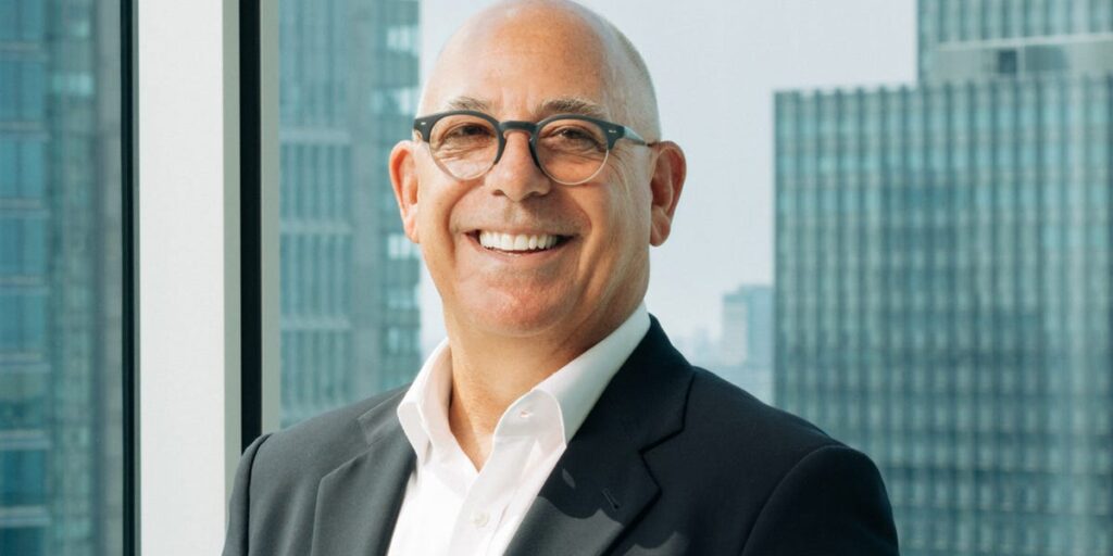 Inside Houlihan Lokey’s Play to Be One of Wall Street’s Busiest Banks Inside Houlihan Lokey’s Play to Be One of Wall Street’s Busiest Banks