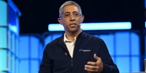 Siri Co-Creator: Where Apple Went Wrong With Its Voice Assistant Siri Co-Creator: Where Apple Went Wrong With Its Voice Assistant