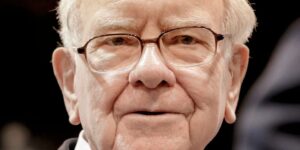 Warren Buffett Says He’ll Keep Writing Yearly Letter, ‘Step up’ Gifts Warren Buffett Says He’ll Keep Writing Yearly Letter, ‘Step up’ Gifts