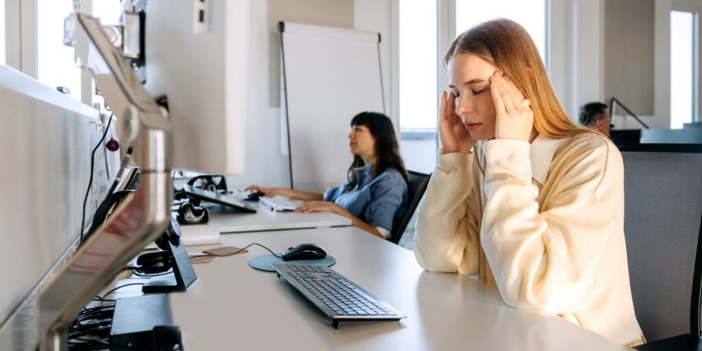 2025’s Words of the Year Say a Lot About an Internet We Can’t Quit 2025’s Words of the Year Say a Lot About an Internet We Can’t Quit