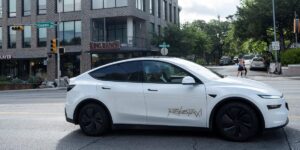 Musk Says Tesla Is Now Testing Its Robotaxi Without Safety Monitors Musk Says Tesla Is Now Testing Its Robotaxi Without Safety Monitors