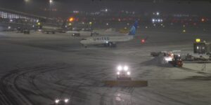 Buckle up for Snow-Induced Flight Delays Across East Coast and Midwest