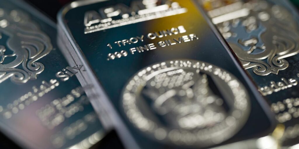 Trading Guru Peter Brandt Warns Winners of Silver Rally to Watch Out