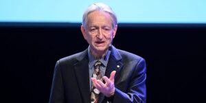 AI Could Trigger a New Wave of Job Losses in 2026: ‘Godfather of AI’