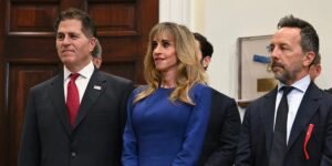 Altimeter Capital CEO: His Phone Was ‘Blowing up’ After Dell’s Gift Altimeter Capital CEO: His Phone Was ‘Blowing up’ After Dell’s Gift